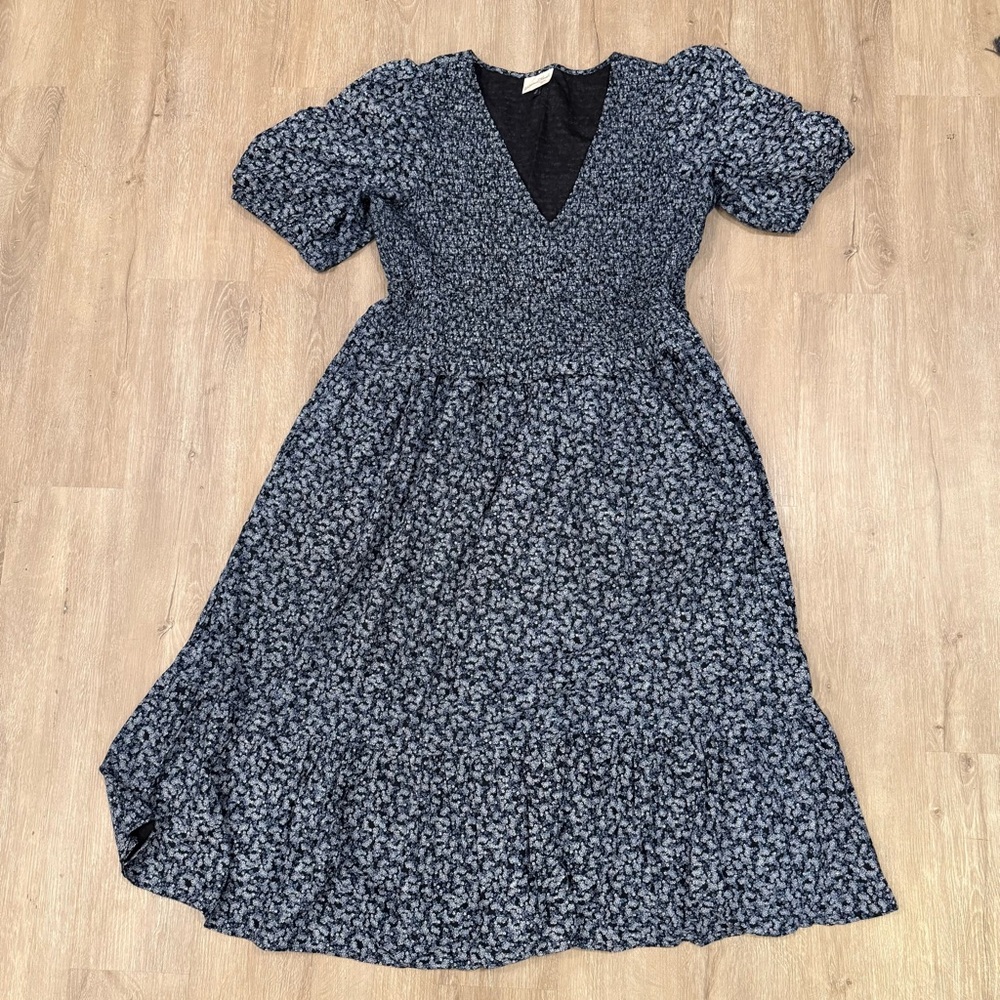Universal Thread Navy Blue Floral Puff Sleeve Midi Dress Size XXL Worn